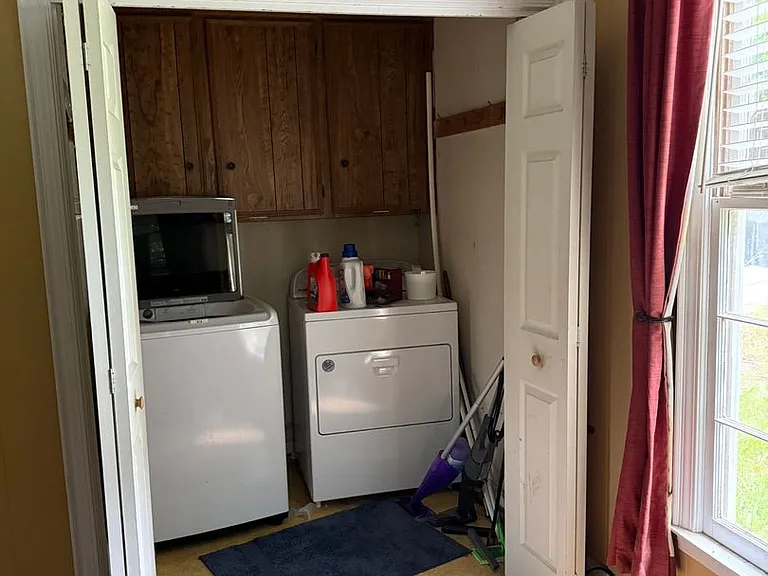 234 S Bull St — Photo 16