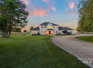 7232 Bennett Rd, Nampa, ID 83686