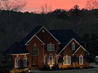 1036 Laurel Ridge Dr, McDonough, GA 30252
