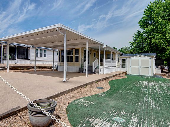 2nd image of 427 Monarch Drive