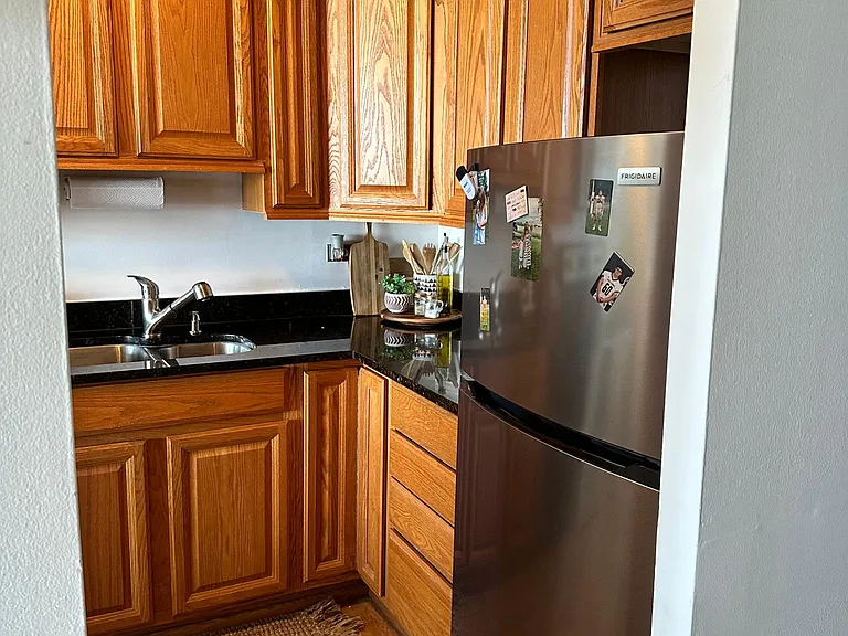 5100 N Marine Dr #23K — Photo 9