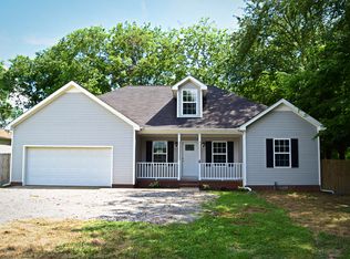 311 Fall Creek Dr, Murfreesboro, TN 37129