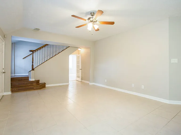 19722 Twin Rivers Dr — Photo 2