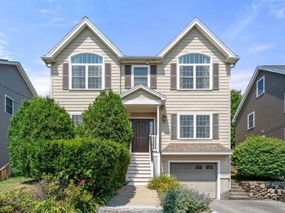 14 Carleton Rd, Waltham, MA, 02451