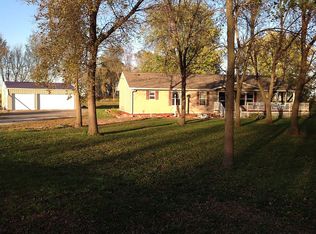 99 Willow St, Harcourt, IA 50544