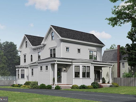 4th image of 109 S Atlantic Ave