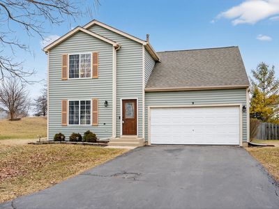 9 Annandale Ct, Lake In The Hills, IL, 60156