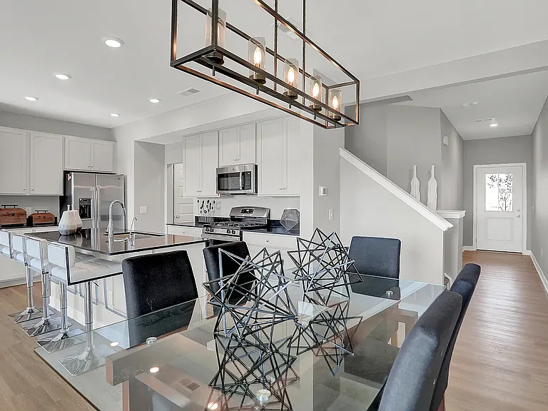 7573 Marin Pkwy — Photo 9
