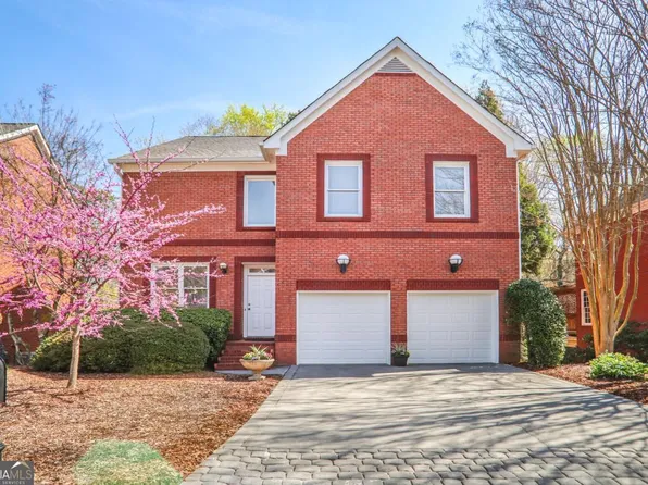 1926 Regency Cove Ct, Chamblee, GA 30341