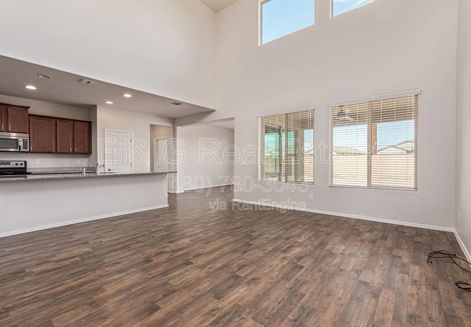 5 bed, 4.5 bath, 2996 sqft, $2,800 — Photo 4