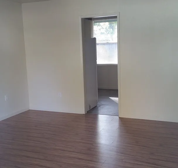 1399 Spruce St — Photo 2