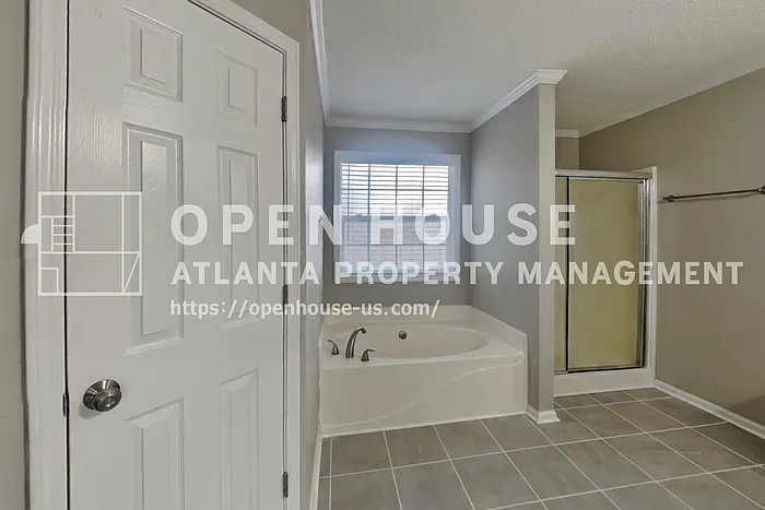 1603 Fort Perry Way — Photo 11