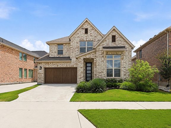 3rd image of 1240 Lady Mantle Way
