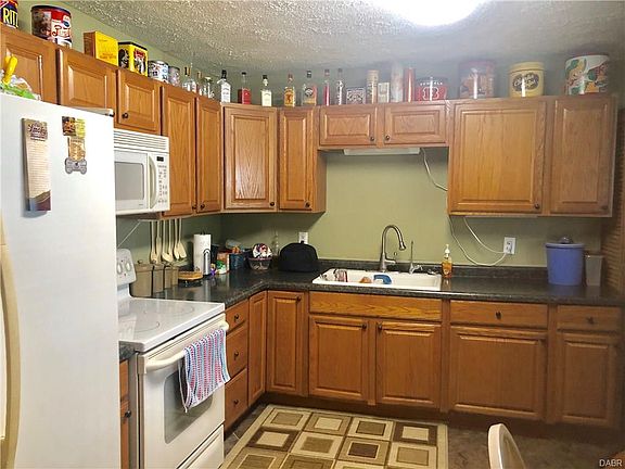 4th image of 1102 Bookwalter Ave