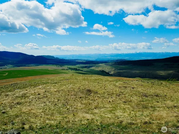 61 Janet Marie Road, Oroville, WA 98844