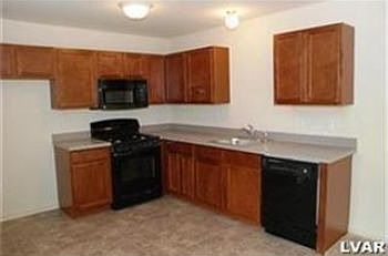 2nd image of 726 Trout Creek Ln