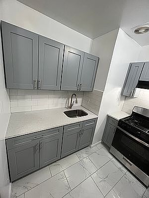 3rd image of 44 Rockaway Ave #3C