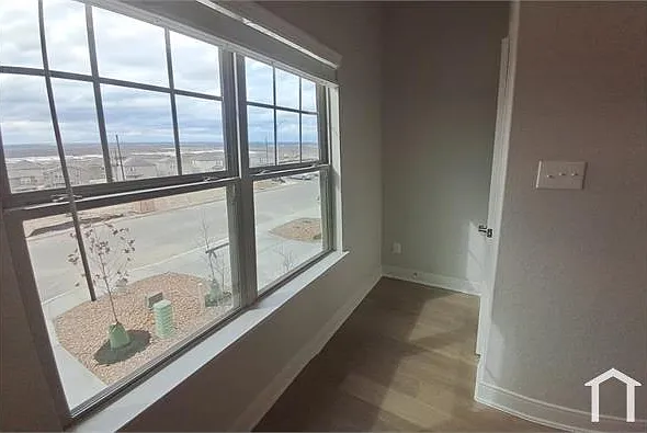 7134 Magnolia Crk #101 — Photo 7