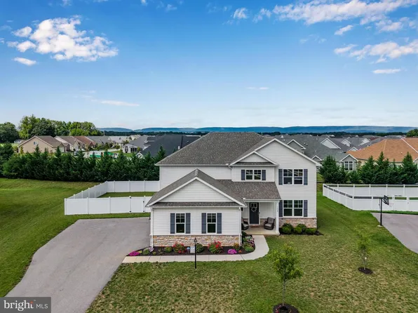 108 Kensington Pl, Mechanicsburg, PA 17050