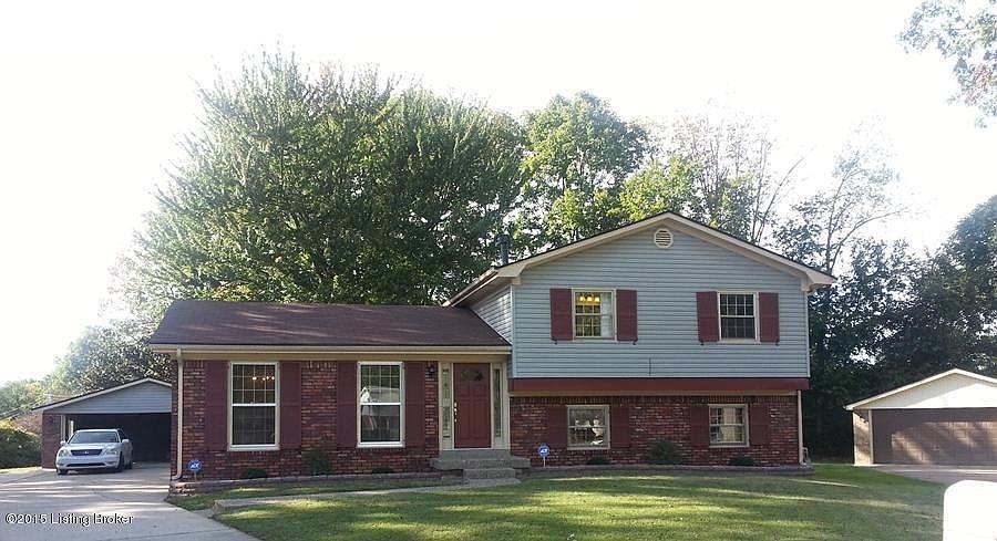 Zephyr Ct,7500 Front
