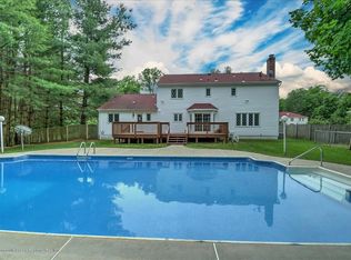 2 Leonard Dr, Morganville, NJ 07751