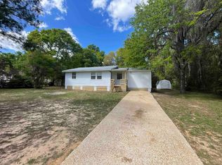 8084 Baby Farm Dr, Tallahassee, FL 32310