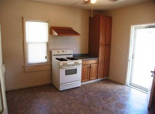 102 W Broad St APT 4, Jeannette, PA 15644