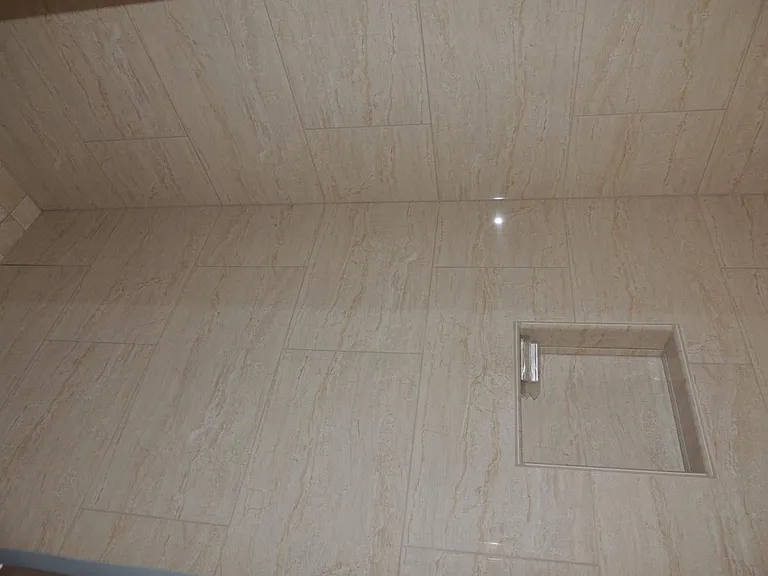 321 Gladys Ave #2 — Photo 15