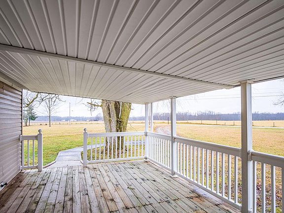 3rd image of 5500 Township Road 173