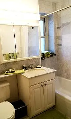 Rented by Corcoran | media 34