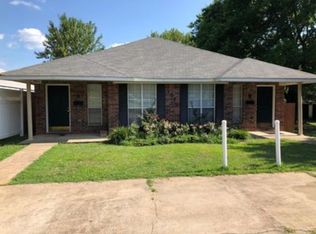 1917 Tyler St #A, Conway, AR 72032