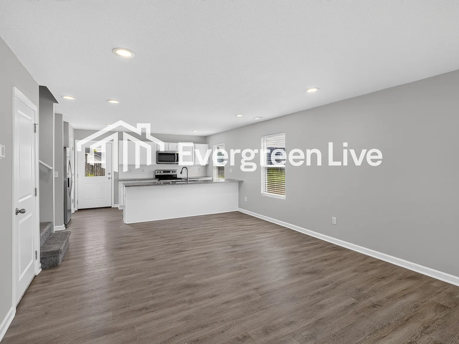 5 bed, 3.0 bath, 1803 sqft, $1,845 — Photo 4
