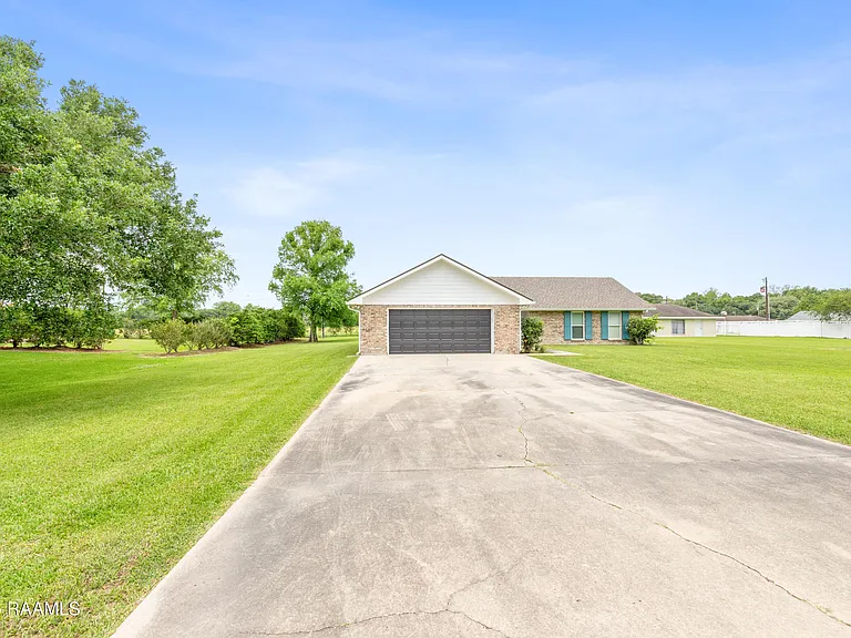 2508 Ferris Rd — Photo 34