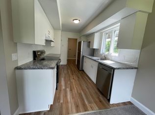 1 Old Plank Rd #B, Clinton, NY 13323