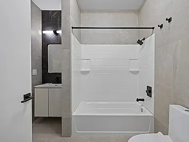 Soundview Apartments — Photo 14