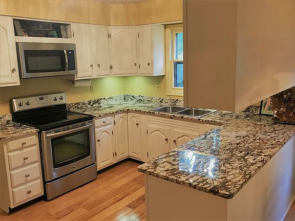 Persian Granite Counters