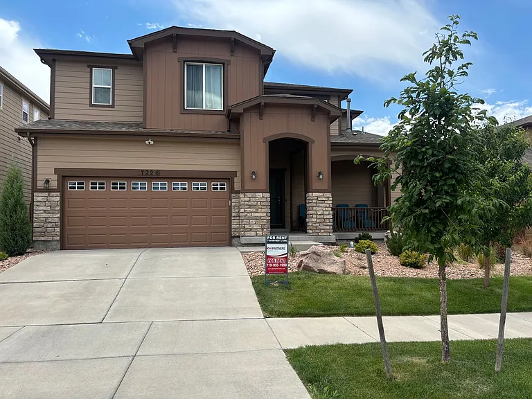 7226 Rim Bluff Ln — Photo 1