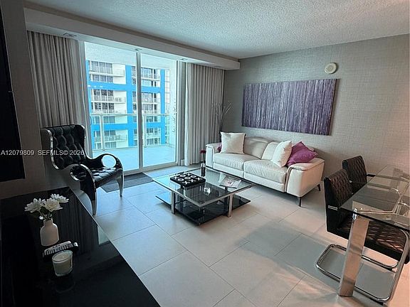 2nd image of 2101 Brickell Ave APT 1104
