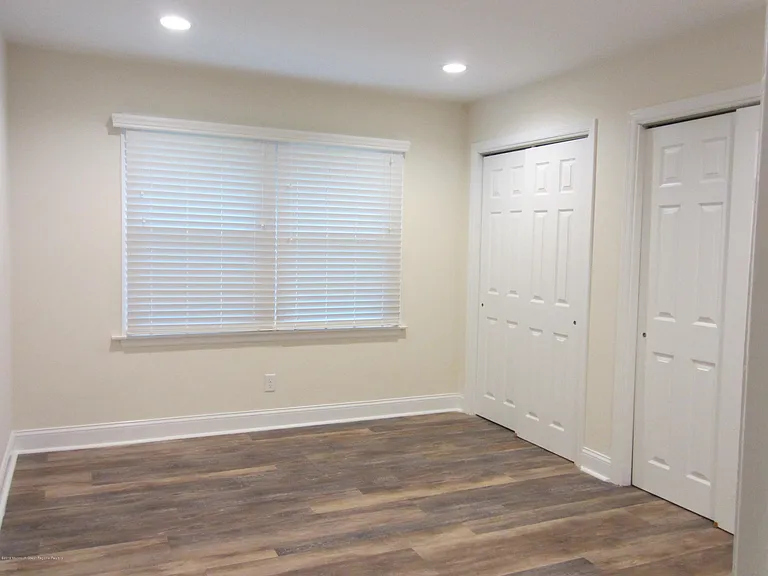 22 Lasatta Ave #2B — Photo 14