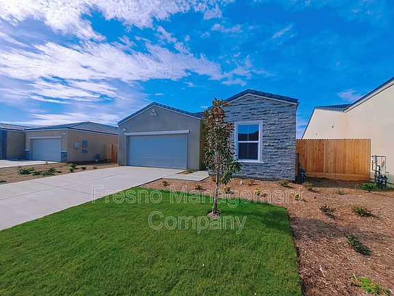 3rd image of 1004 S Atlantica Dr