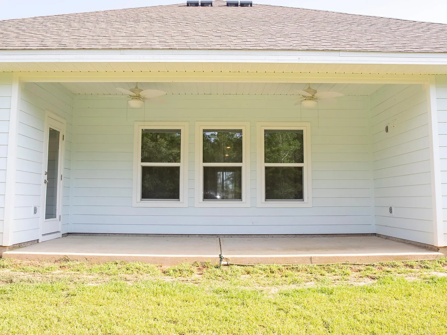 4 bed, 2306 sqft, $3,000 — Photo 3