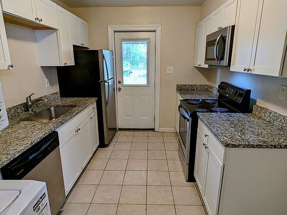 4th image of 1904 Lakeview Ave