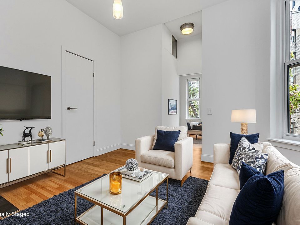 2nd image of 225 E 14th St APT 2D