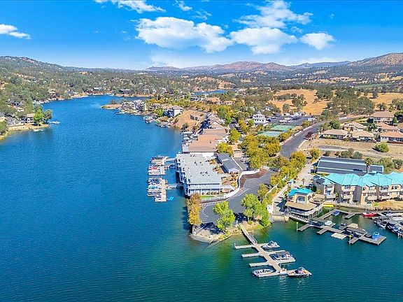 2nd image of 6617 Lake Tulloch Pl