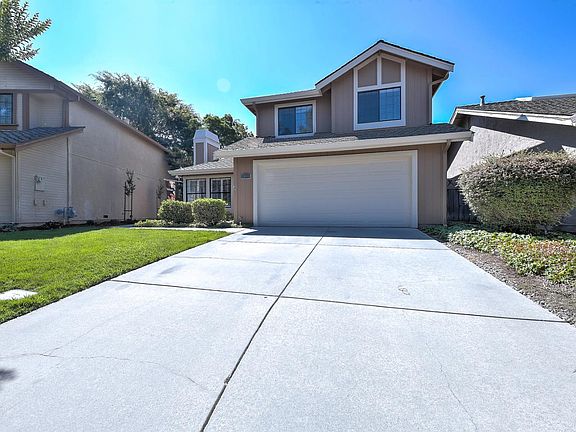 3rd image of 2020 Bluebonnet Ct