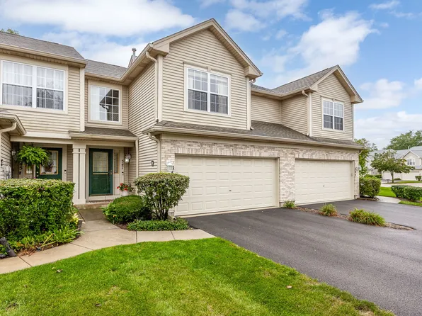 347 Gladstone Ln, Elgin, IL 60120
