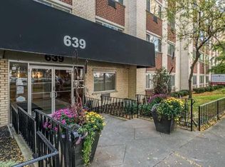 650 W Grace St, Chicago, IL 60613