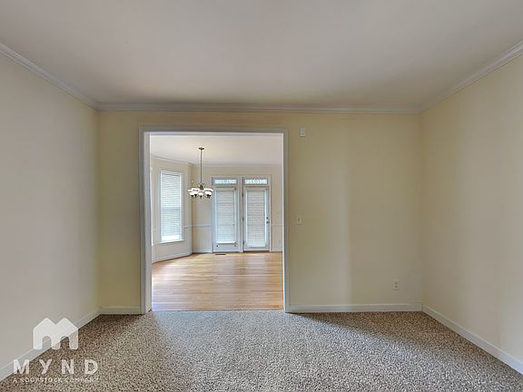 5th image of 4 New Bedford Ct