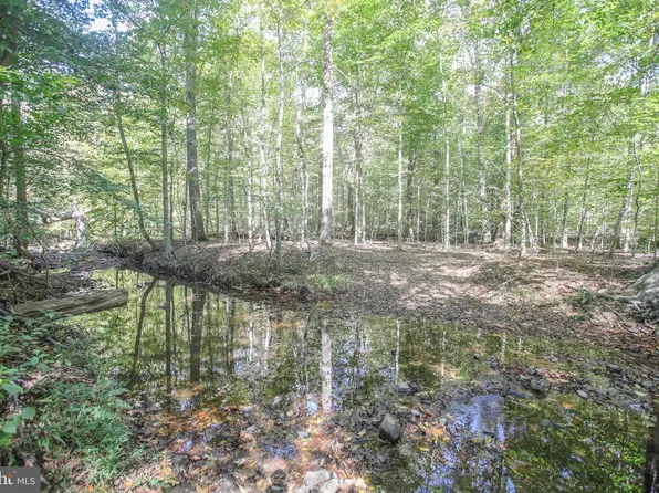 11521 Luther Dr, Manassas, VA 20112