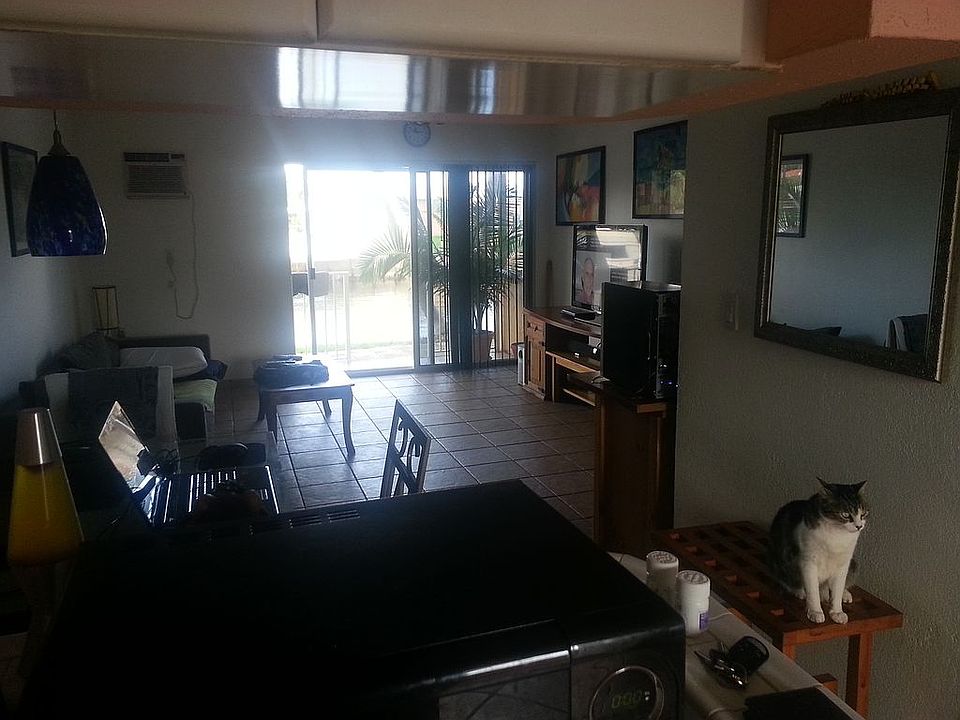 1st image of 2225 NE 123rd St APT 106
